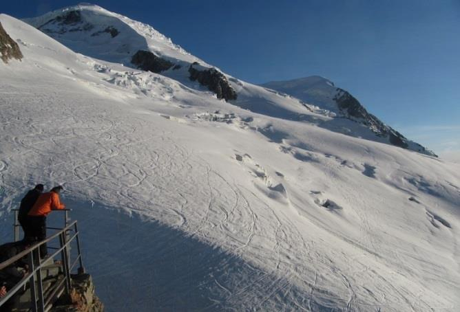 Haute Route die begehrteste Skidurchquerung der Alpen! Diese klassische Gebietsdurchquerung startet unweit von Chamonix, genauer gesagt in Argentière, und endet in Zermatt.