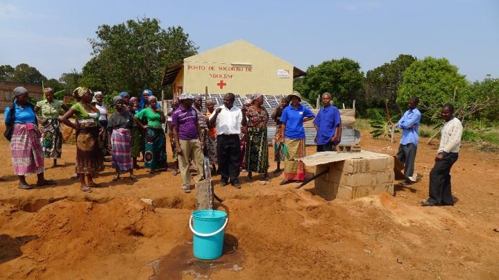 2.3 Diverses 2.3.1 Unterstützung Trinkwasserprojekt in Entwicklungsland 2011 Projekt Mozambique - NDOLENE HEALTH CLINIC SOLAR WATER PUMP PRO- JECT - World Vision Switzerland Weltweit hat über eine
