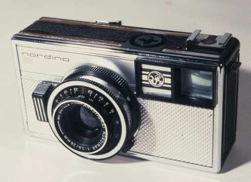Als 1965 die Felicetta BL 35 mit einem Bertram-Belichtungsmessereinsatz auf den Markt kam, war der Namensstreit mit Kodak-Pathé beigelegt und es gibt nur diese eine Namensform.