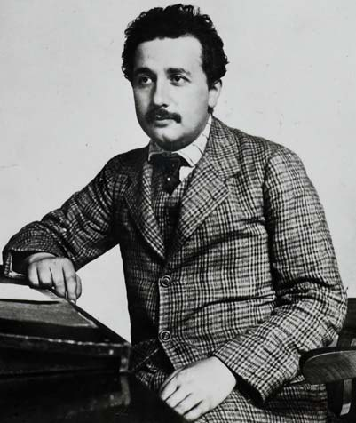 Einsteins Wunderjahr 1905 09.06.1905 Lichtquantenhypothese Über einen die Erzeugung und Verwandlung des Lichtes betreffenden heuristischen Gesichtspunkt 18.07.