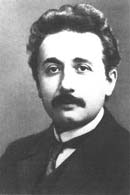 Elektodynamik bewegte Köpe Albet Einstein (1879-1955) Relatiitätstheoie: Einsteins Postulate 1. Konstanz de Lihtgeshwindigkeit Die Lihtgeshwindigkeit ist in allen Inetialsystemen gleih.