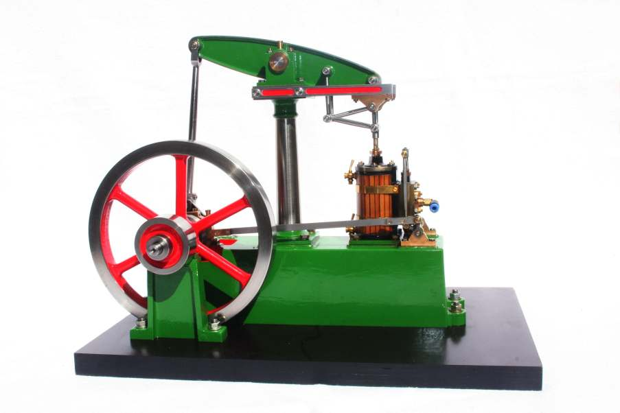 Modell einer Dampfmaschine gebaut von James Watt um 1799. Das Modell im Maßstab 1:20 stellt die letzte Entwicklung der Dampfmaschinen von James Watt dar.