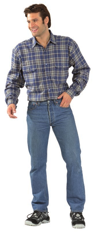 Hemden Shirts Flanell-Hemd 2000 Flannel shirt 2000 Klassisches Design, beste Qualität. Durchgewebt, 2 Brusttaschen mit Patten und Knöpfen, Rückenlänge: 90 cm.