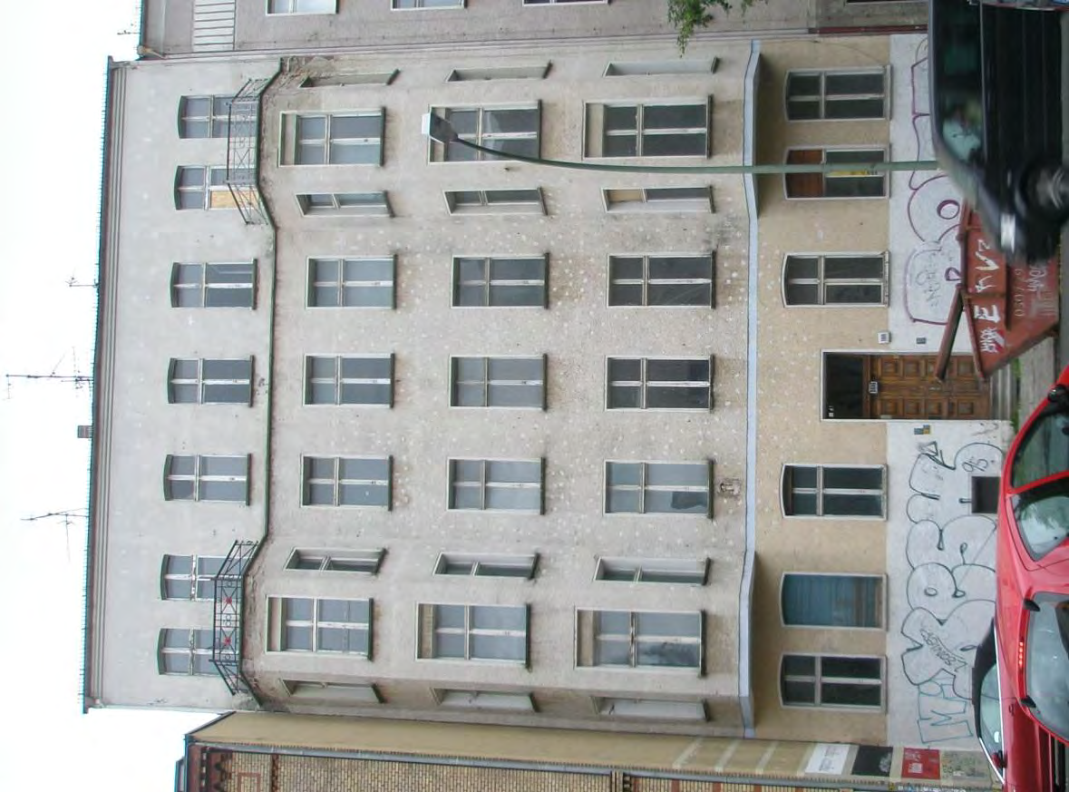 Kastenfenstersanierung in einem Wohnhaus Torstraße 166, Berlin Zustand vor der Sanierung - komplett