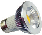 LED SPOT / PAR20/30/38 - CRI 80% Die COB LED PAR und LED Spots von Spatalux überzeugen durch Ihr hoher Farbwiedergabe Ra Index von mehr als 80%.
