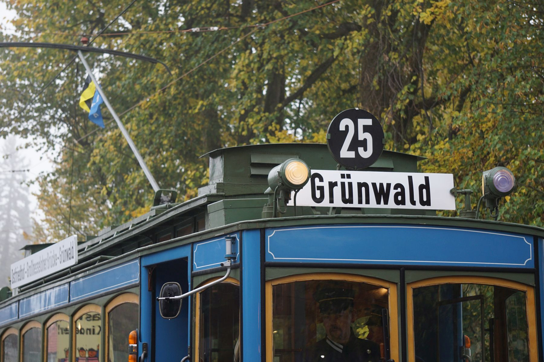 Münchens Tram quert die Stadtgrenze die Linie nach Grünwald Am 12. August 1910 ist die erste Tram zwischen München und Grünwald gefahren.