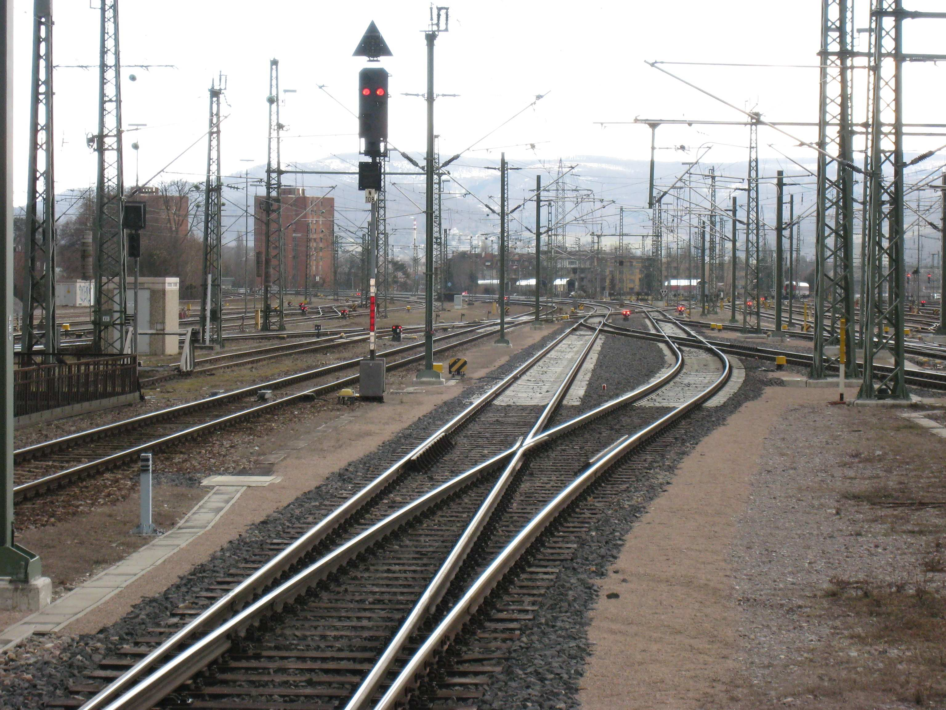 Elektrifizierung Hochrheinstrecke und Bodensee-Gürtelbahn Teil B1 Kostenschätzung Hochrheinstrecke ECH-5.04-001 Version 2.