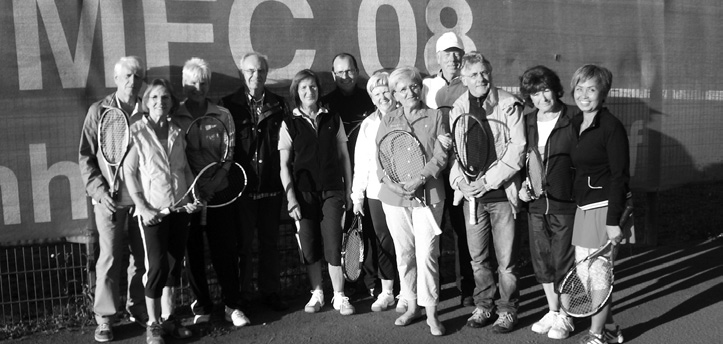 Tennisabteilung Bezirksmeister Mixed 2014 Im Mixed Wettbewerb in der Bezirksliga konnte unsere Mannschaft, die Spielgemeinschaft MFC 08 / TG Rheinau die Bezirksmeisterschaft erringen.
