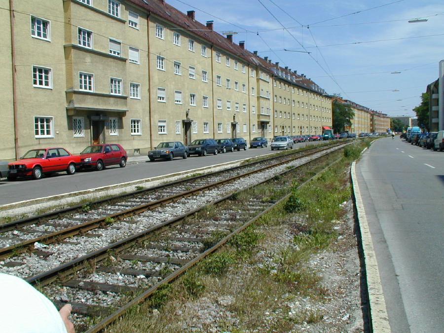 Agnes-Bernauer-Str.