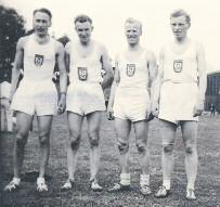 Die Geschichte der Leichtathletik Von Wolfgang Rehmer im Rhein-Sieg-Kreis Die ersten Medaillen nach Kriegsende Nach dem Zweiten Weltkrieg startete die Leichtathletik im Siegkreis sehr mühsam.