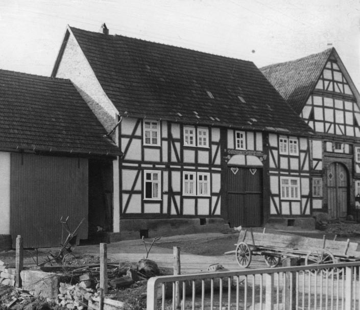5 Haus Brückenstraße 11 Das Elternhaus von Schäfermeister Willi Heine und seinen Schwestern Wilhelmine