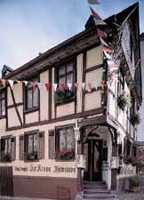 direkt am Haus Romantischer Fußweg von/nach St. Goar am Rhein entang Frische, regionae Küche Weine von Topwinzern der Region Täg.