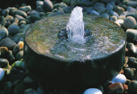 Wasserfallsysteme ohne Teich konstruiert Ebenfalls ideal zum Abpumpen des Wassers aus Teichen und