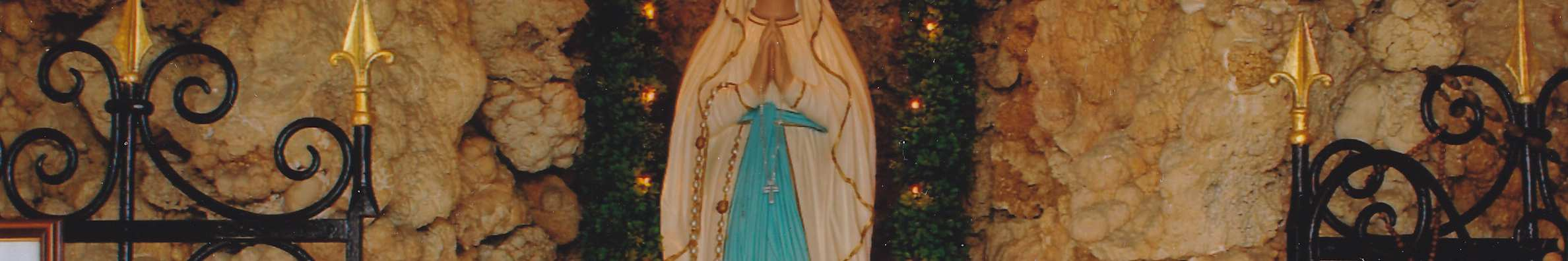 Auch in Bayern begann man, an vielen Kirchen LourdesGrotten zu bauen und darin Maria