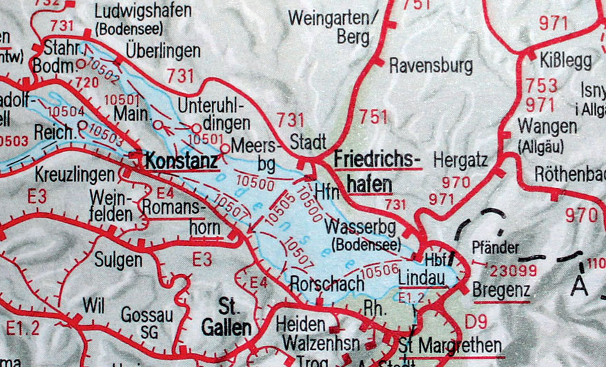 Das Vereinsheim befindet sich neuerdings im Lindauer Hauptbahnhof (in der ehemaligen Gepäckabfertigung) und bietet nun Platz für ambitionierte Bauprojekte.