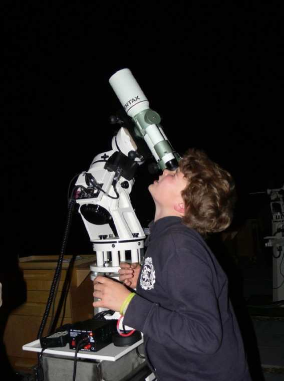 Eine Sternwarte als Schülerlabor Astronomie Zusätzlich erarbeiten die Studenten im Rahmen des Astronomieseminars astronomisches Unterrichtsmaterial und Praktikumsexperimente für die Sternwarte aus.
