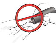 MESSUNG Entfernen und Entsorgen der benutzten Lanzette. 1. Nehmen Sie die Lanzette nicht mit den Fingern aus der Stechhilfe.