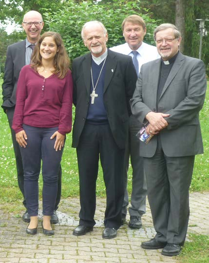 Jahresbericht 2014 2015 news 40 41 Bischof Vicente Bokalic zu Gast in Rottenburg Schulpolitik und Inklusion Am Donnerstag, 11.