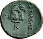 20 85 AELIS (180-150) 85 Bronze. Köpfe der Dioskuren mit bekränzten Piloi gestaffelt hintereinander. Rs: [BA]ΣIΛΕΩΣ - [AIΛIOΣ].
