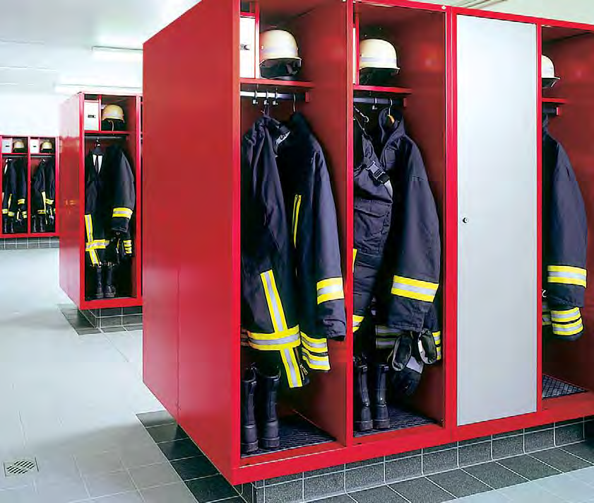 Branchen und Speziallösungen Feuerwehrschränke S 000 RAL 000 (Feuerrot) ohne Feuerwehrschränke auf 0 mm hohen Füßen, AbteilBreite mm, in folgender