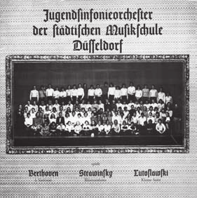 1977 gründet unser Jugend- im Robert-Schumann- sinfonieorchester Saal. Der Grundgedanke, der 1967 Musikschuldirektor Professor Dr.