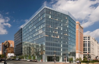 178,000 sq. ft. erstklassiges Bürogebäude an ausgezeichneter Lage Gekauft im September 2009 für USD 90,5 Mio.