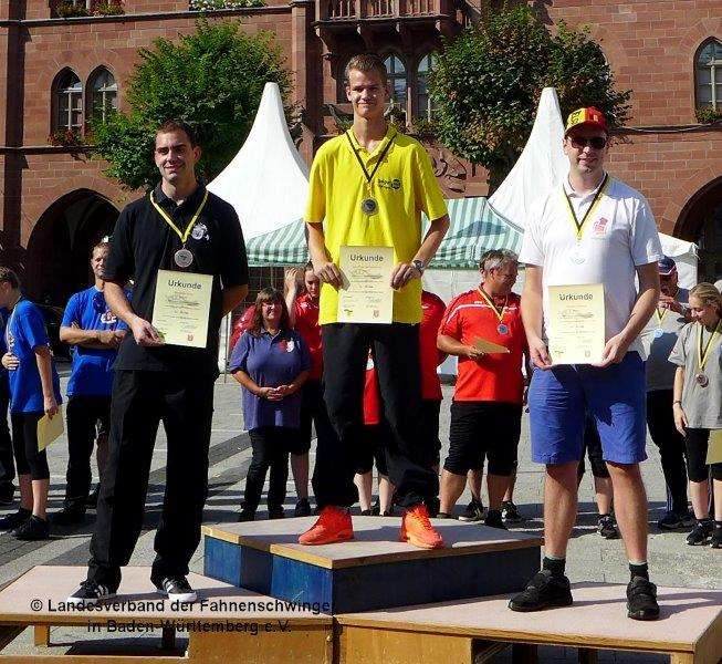 Herren offene Klasse Weltmeister Jan-Philip Schünemann, FS der Stadt Oppenheim 11,00 Meter