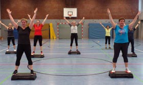 Gesundheitssport Kontakt: Ingo Ruth, Hesemannstr. 34, 30655 Hannover,Tel: 0511-64 61 581 Gesundheitssport Training: Je nach Angebot Aerobic am Montag Ausdauertraining muss nicht langweilig sein.