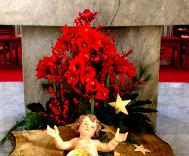 10 Weihnachtsgruß der Seelsorger Da macht sich ein starker, großer, allmächtiger Gott in einem Kind in der Krippe klein, schwach und ohnmächtig.