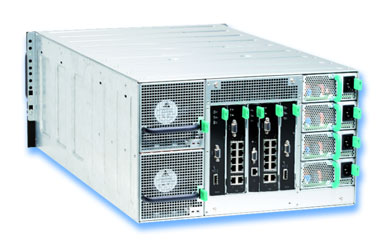 Um den besonderen Anforderungen kleiner und mittlerer Unternehmen gerecht zu werden, vereint der Intel Modular Server Computer, Netzwerkund Storage-Funktionen in einem System.