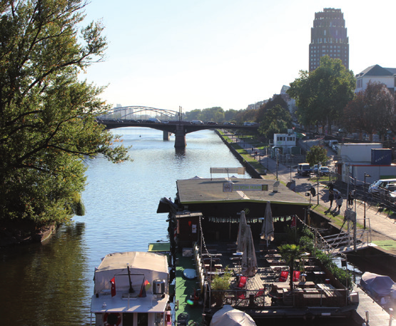 Main-Ufer in Frankfurt Gute Stadt-Teile weniger Lärm Frankfurt hat eine hohe Lebens-Qualität. Die Gesundheit der Menschen ist uns wichtig. Lärm kann krank machen.