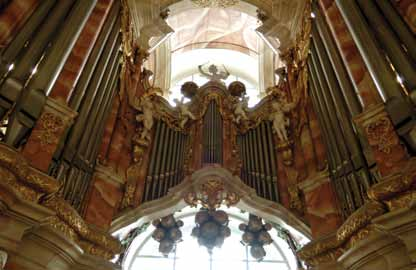 11 Sonntag, 16. September, 16.00 Uhr G. F. Händel (1685-1759) Sinfonia B-Dur aus Salomon G. F. Händel (1685-1759) Orgelkonzert F-Dur op.4 Nr.5 S. Barber (1910-1981) Adagio for Strings H.