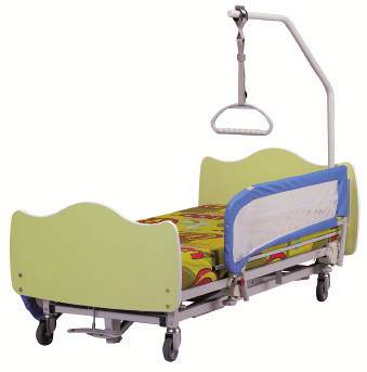 Die Nutzlast beträgt 170 kg (Patient 135 kg, Matratze 20 kg, Zubehör 15 kg). Das Bett wird jetzt neu mit Holz-Seitenbrettern, die individuell (z. B. für Kleinkinder) eingesetzt werden, angeboten.