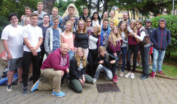 Rückblick Jugendfreizeit in Kroatien Ende August machten sich 25 Jugendliche und sieben Mitarbeitente der EJ Leinburg und Feucht auf nach Kroatien.