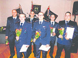Schöneiche und Oberlöschmeister Torsten Dewitz von der Freiwilligen Feuerwehr Zossen erhielten in Anerkennung ihrer 20-jährigen Pflichterfüllung in der Freiwilligen