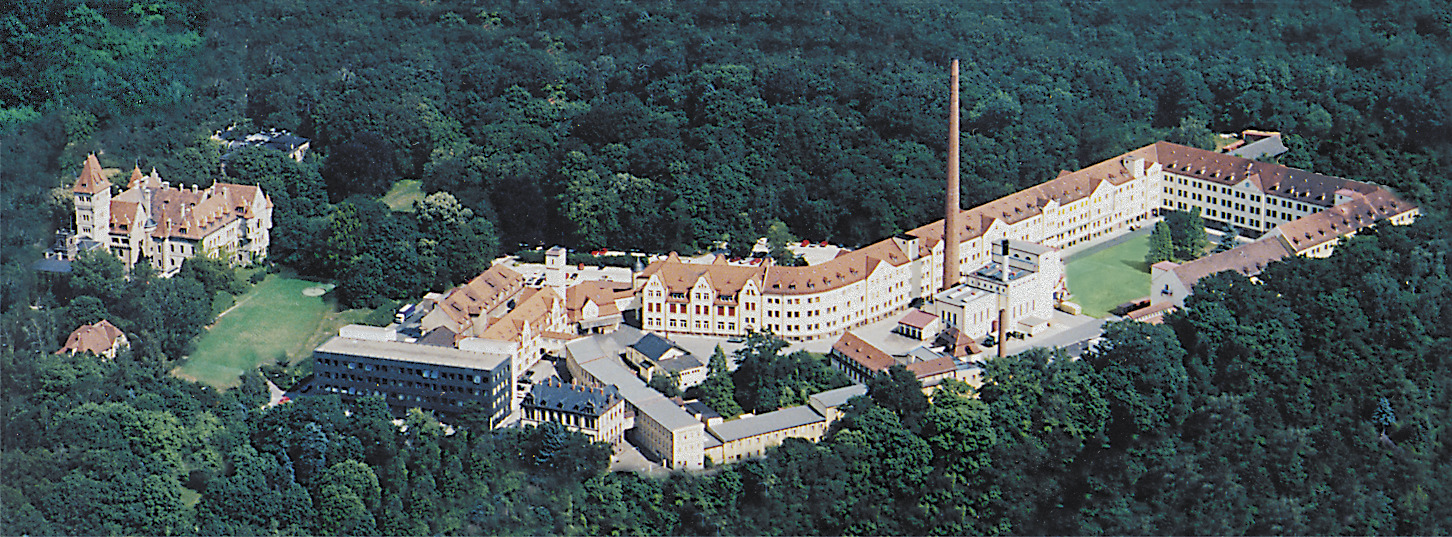 FABER-CASTELL EIN KURZES PROFIL Hauptsitz Stein, bei Nürnberg Beschäftigte 7.000 (weltweit) 2.