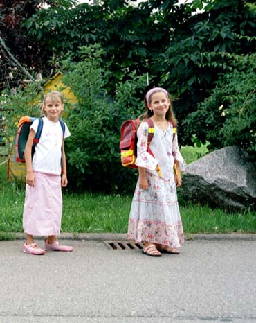 Die Eltern und Marie haben sich gegen das Gymnasium und für die Realschule entschieden, da sie einfach die Gefahr einer emotionalen Überforderung fürchten In dieser Entscheidung wurden sie außerdem