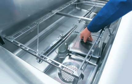 Funktionelle Details, für und von Profis gemacht Beispielhafte Übersichtlichkeit des gesamten Waschraumes.