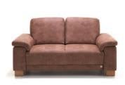 Kleines zierliches Sofa mit lediglich 172 cm Gesamtbreite passt in jedes noch so kleine Wohnzimmer.