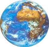 Die dünne Schutzhülle der Erde Erddurchmesser 12 756 km - Erdatmosphäre 50 km Fußballdurchmesser 22 cm Die Ausdehnung der