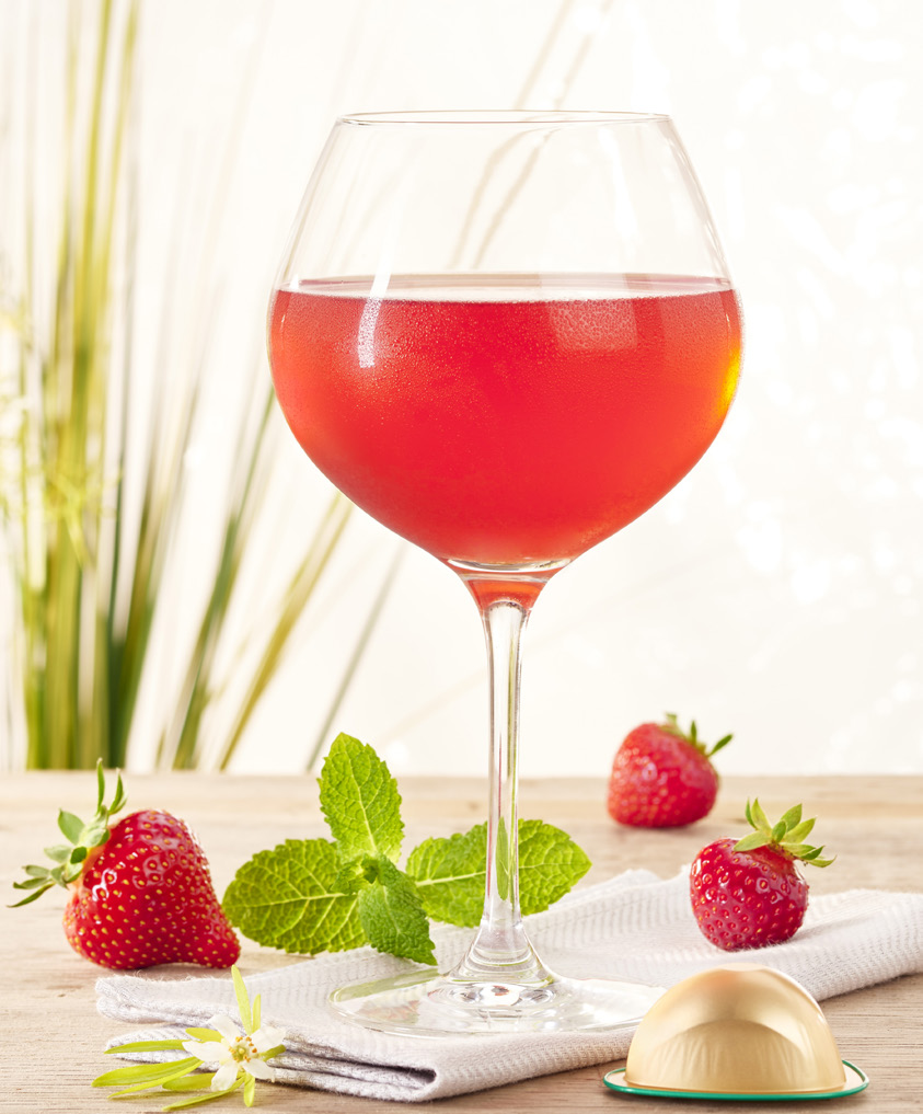 Ice Mint Strawberry Minze, Erdbeeren und Orangenblüten vermengen sich zu einem Zaubertrank gegen die Hitze des Sommers. - 2 Kapseln Ice Mint by SPECIAL.