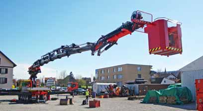 zweifache Stützenüberwachung und eine hydraulische Notbedienung.