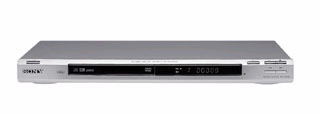 Multimedia 1 Bildplayer Plasma-Display Videorecorder S-VHS / Systeme: PAL, SECAM, NTSC / sfr. 35.00 6 Kopf / Scart- und Cinch-Anschluss / Versicherungswert sfr. 460.
