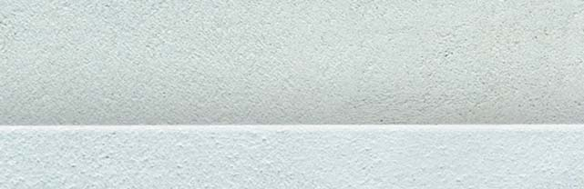 Edelputz und Fassadenfarbe ideal für den temperaturund feuchtigkeitsregulierenden Fassadenaufbau.