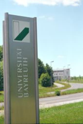 Die Universität Bayreuth 1. Universität Bayreuth 2.