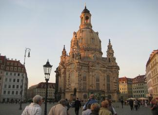 27.5. nach Dresden, perfekt organisiert von Gossens Reisen, Karin Kniel und Silvia Kreitschmann.