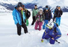 Tourenplanung, Schneeprofil (Auslösetest) Schneedeckenuntersuchung, Unfallmuster, Risikomanagement, usw. Lawinencamp Dauer ca. 6 Stunden (max. 7 Personen) Preis pro Person 354.