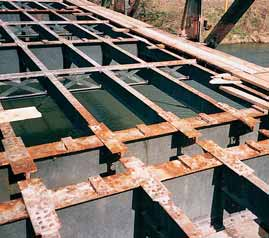 Flächenkorrosion auf den Stahlbauteilen Bei der Bemessung der Bauteilquerschnitte müssen die Korrosionsverluste berücksichtigt werden.