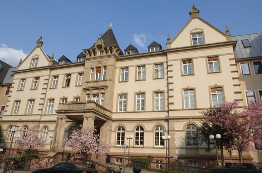 Einleitung Abbildung: St.Josefskrankenhaus, Heidelberg St. Josefskrankenhaus Heidelberg -Akademisches Lehrkrankenhaus- Das St.