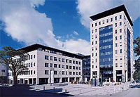 000 m² Linoleum Auftraggeber: Realgrund AG, Ulm Büro- und Geschäftshaus